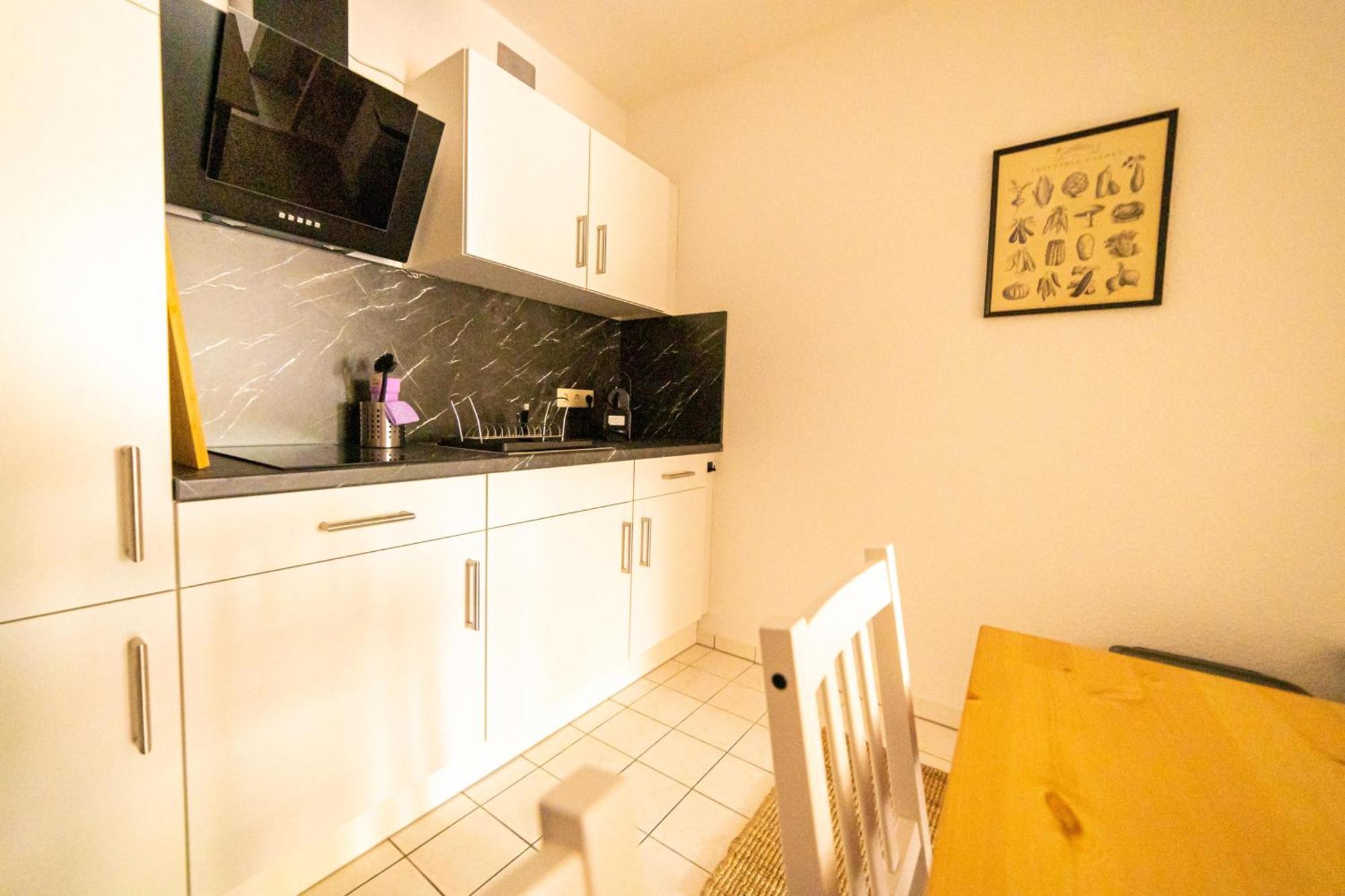 Fullhouse - Eisenach - K70 Apartments - Elevator - Balcony - Smarttv Екстериор снимка