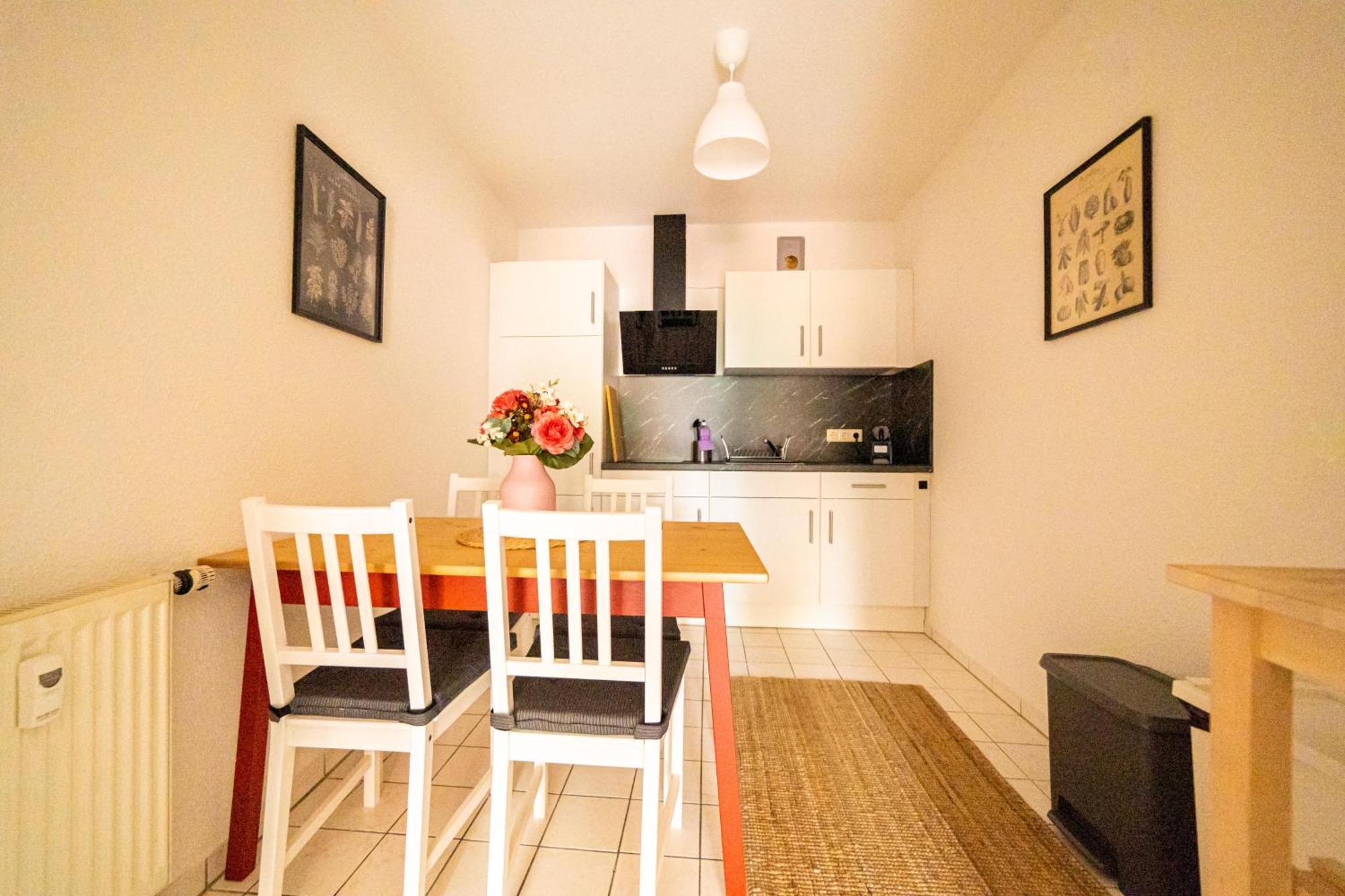 Fullhouse - Eisenach - K70 Apartments - Elevator - Balcony - Smarttv Екстериор снимка