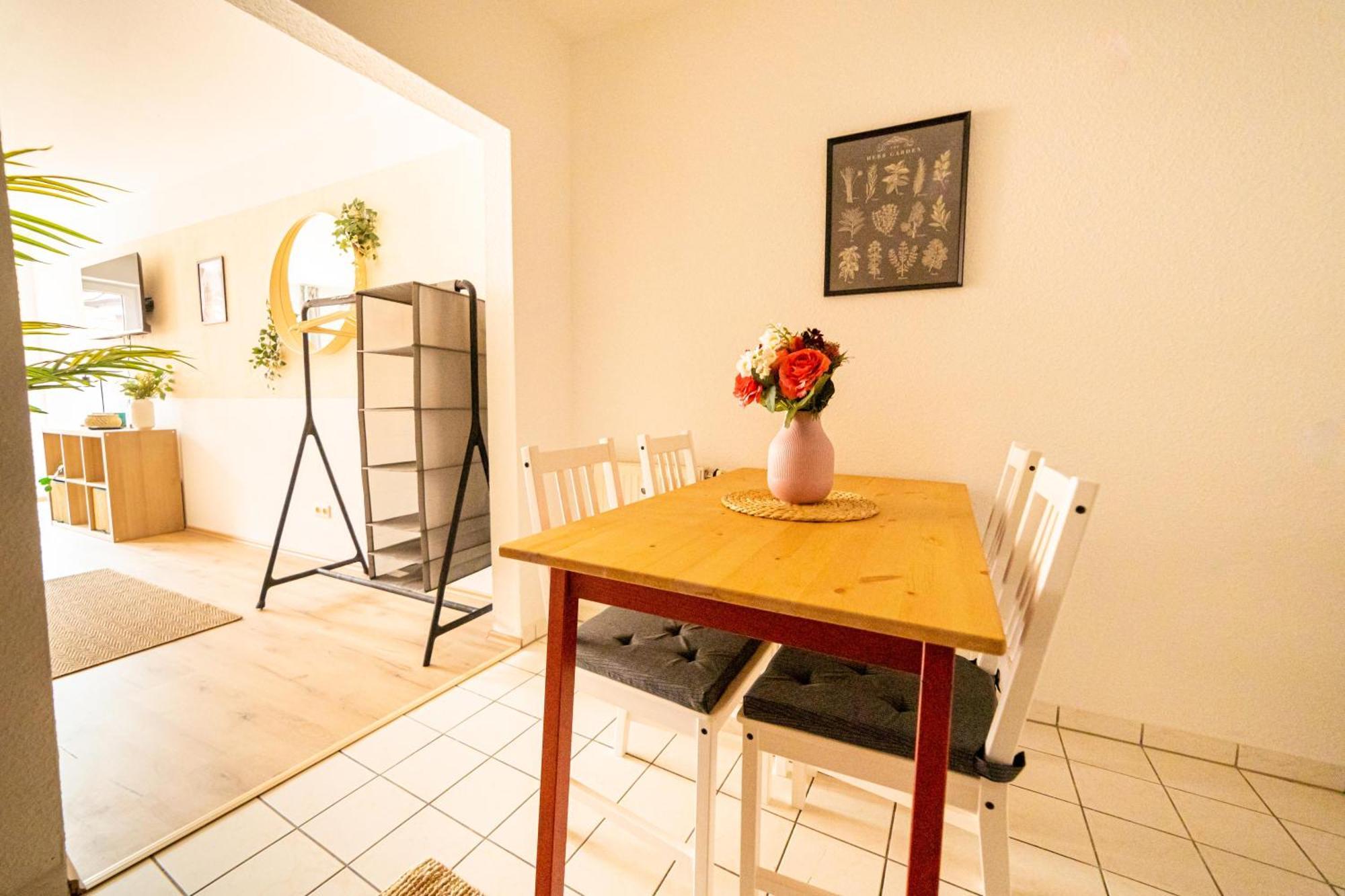Fullhouse - Eisenach - K70 Apartments - Elevator - Balcony - Smarttv Екстериор снимка
